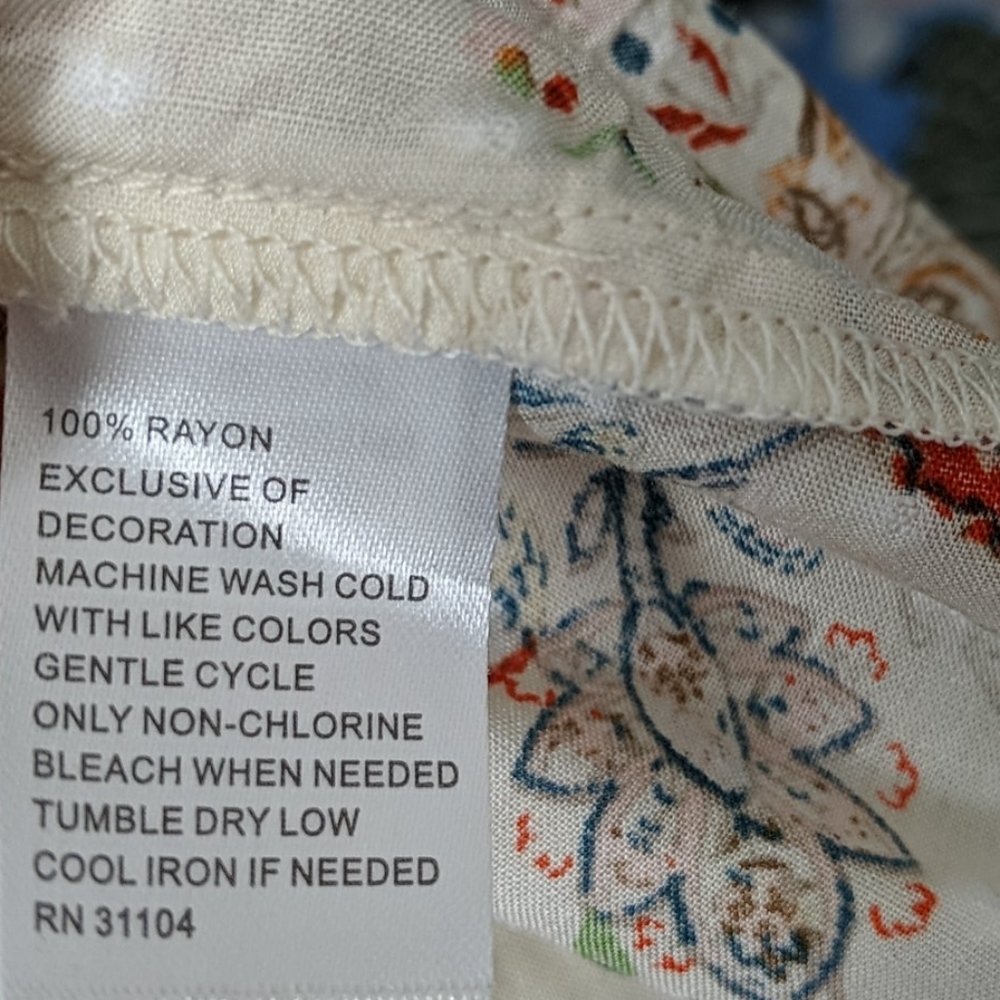 NEW ND Sleeveless Paisley Printed Top 1X - Picture 5 of 5